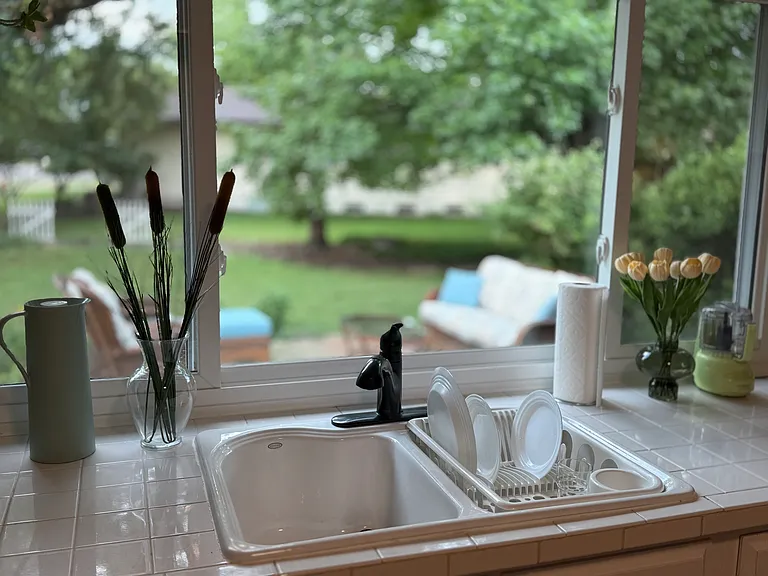 539 Blazedwood Dr — Photo 7