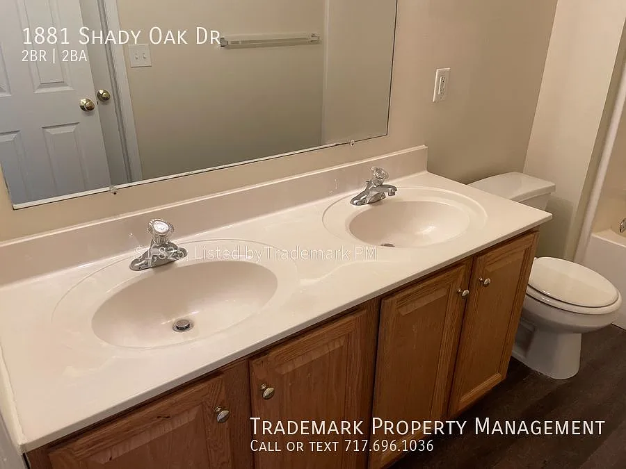 2 bed, 1.5 bath, 1200 sqft, $1,795 — Photo 2