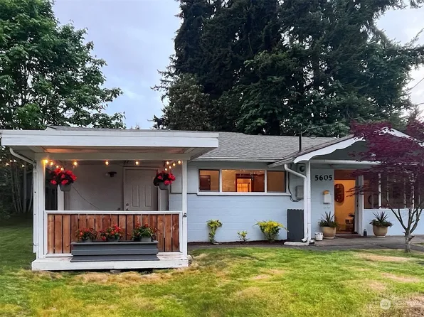 5605 227th Street SW, Mountlake Terrace, WA 98043