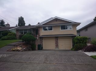 6818 38th Ave NE, Seattle, WA 98115