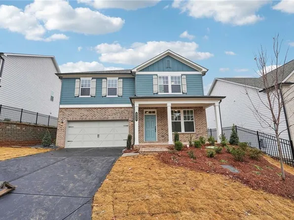 335 Foxhill Dr, Dawsonville, GA 30534