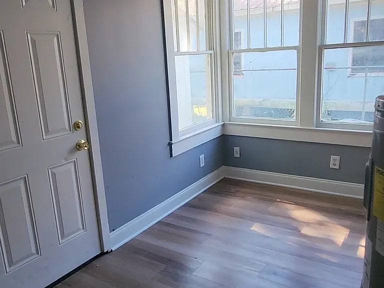 4764 Adams Ave — Photo 5