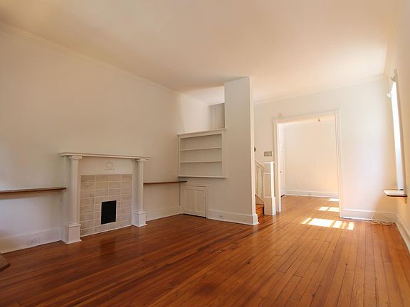 3rd image of 8129 Roanoke St