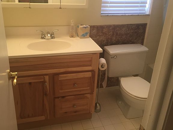 2nd image of 180 Turtle Lake Ct APT 205