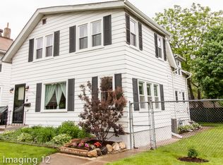 111 N Liberty St, Elgin, IL 60120