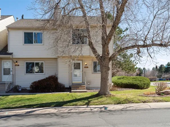 4290 S Mobile Circle #A, Aurora, CO 80013