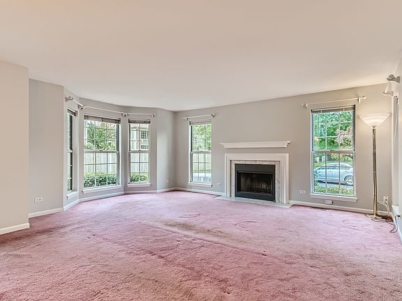 5th image of 821 Kalamazoo Cir #7