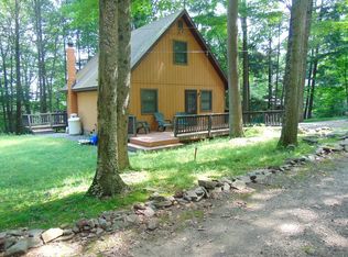 103 Upper Al Wa Da Rd, Greentown, PA 18426