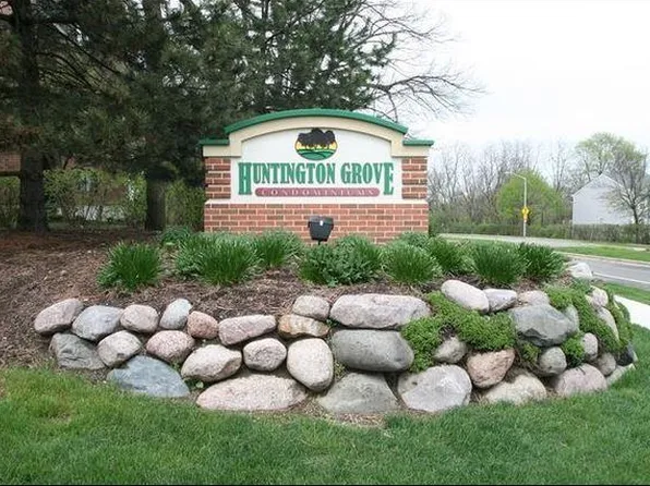 1800 Huntington Blvd APT 206, Hoffman Estates, IL 60169