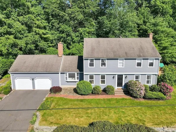 46 Lookout Mountain Drive, Manchester, CT 06040