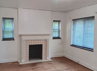 805 Somerset Dr #4, Charleston, WV 25302