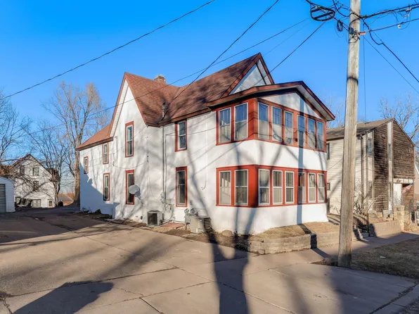 151 Winona St W, West Saint Paul, MN 55118