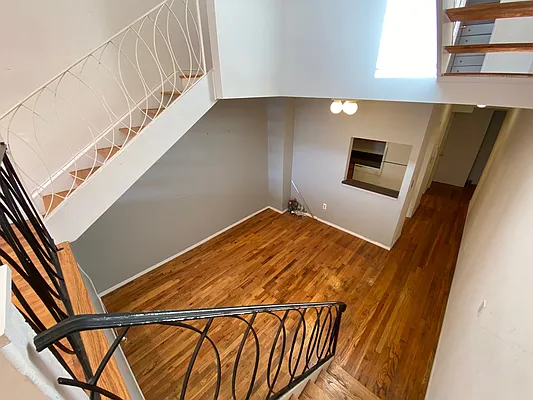 Rented by City Connections Realty | media 12