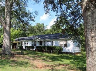 1382 Bolton Rd, Alexander City, AL 35010