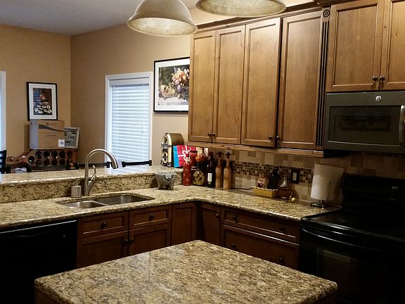 Kitchen, Beautiful Granite