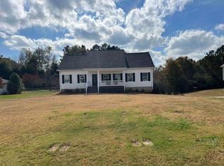 220 Polar Ln, Carrollton, GA 30117