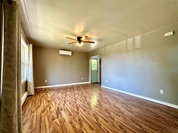 4th image of 4819 Scotsburn Rd
