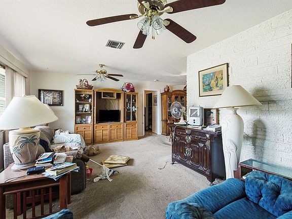 5th image of 6448 30TH AVENUE N