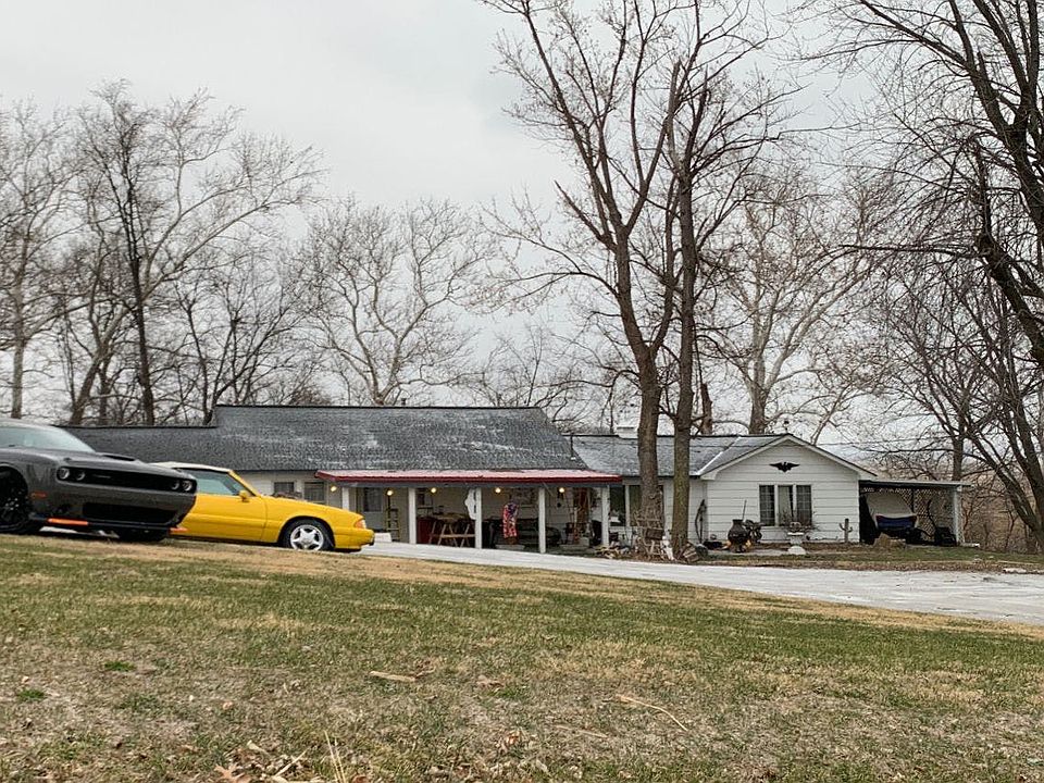 2nd image of 131 Franke Dr