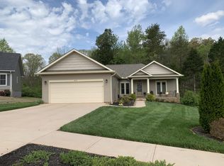 412 Cheeyo Pl, Loudon, TN 37774