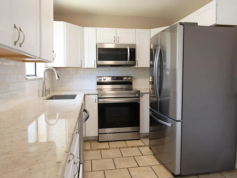4724 Cape Cod Dr — Photo 7