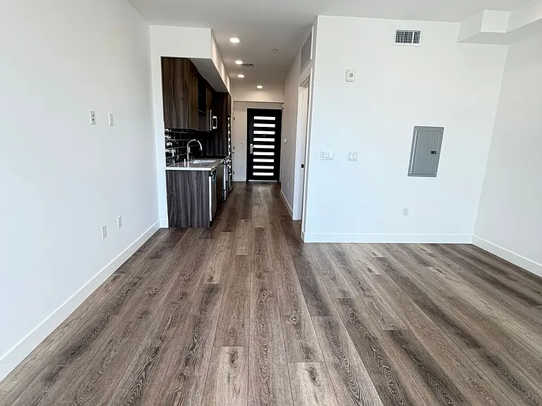 Montecito Lofts — Photo 34