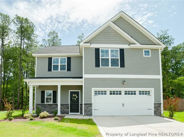 475 Crichton Ct, Fayetteville, NC 28311