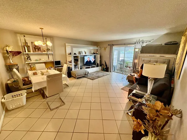 2251 NW 48th Terrace, Lauderhill, FL 33313