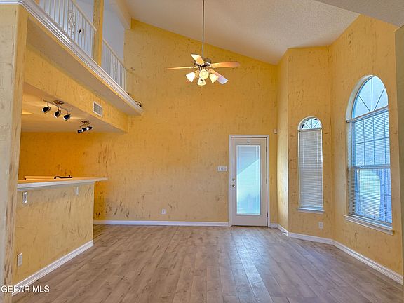 5th image of 12374 Paseo Lindo Dr