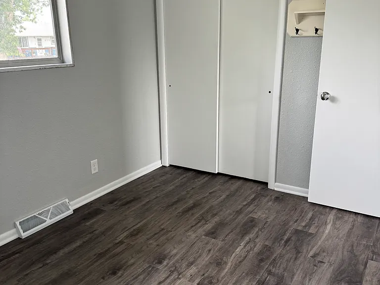 935 Black Blvd — Photo 9