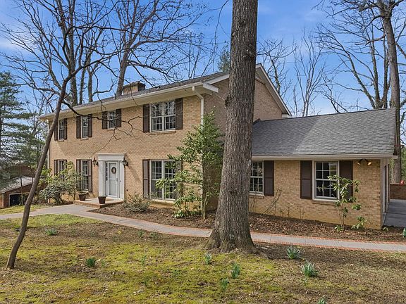4th image of 507 Forest Hill Dr