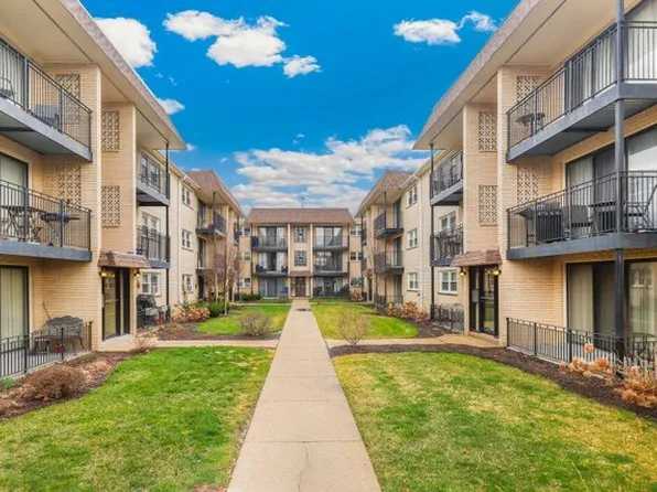 6563 N Harlem Ave APT 3E, Chicago, IL 60631