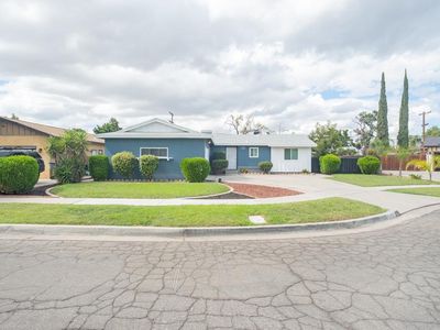 1852 S Baird Ct, Fresno, CA, 93702