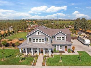 18801 E Sierra View Ct, Clements, CA 95227