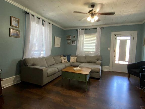 5th image of 2209 Wheeler St