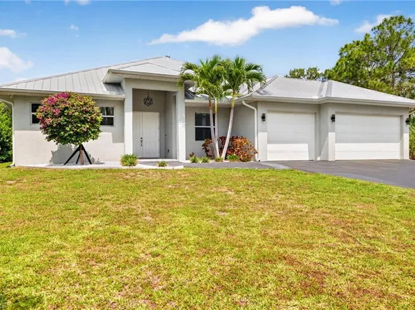 24000 Claire ST, BONITA SPRINGS, FL 34135