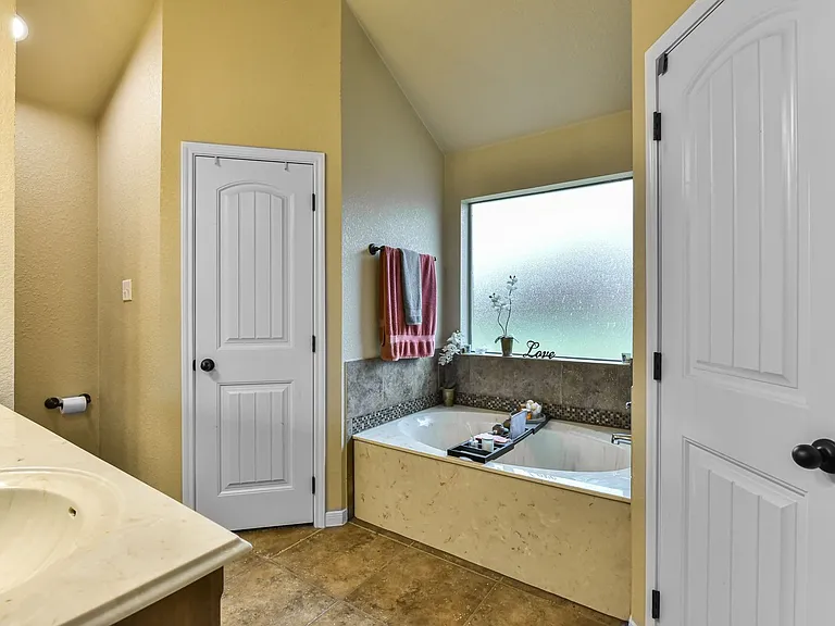 3410 Horizon St — Photo 18