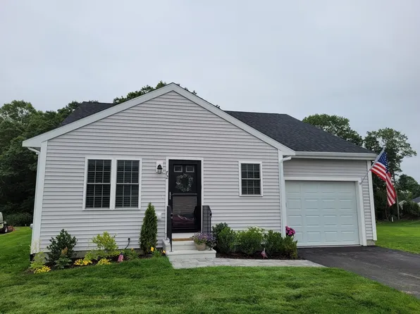 42 Bumble Bee Dr, Plymouth, MA 02360