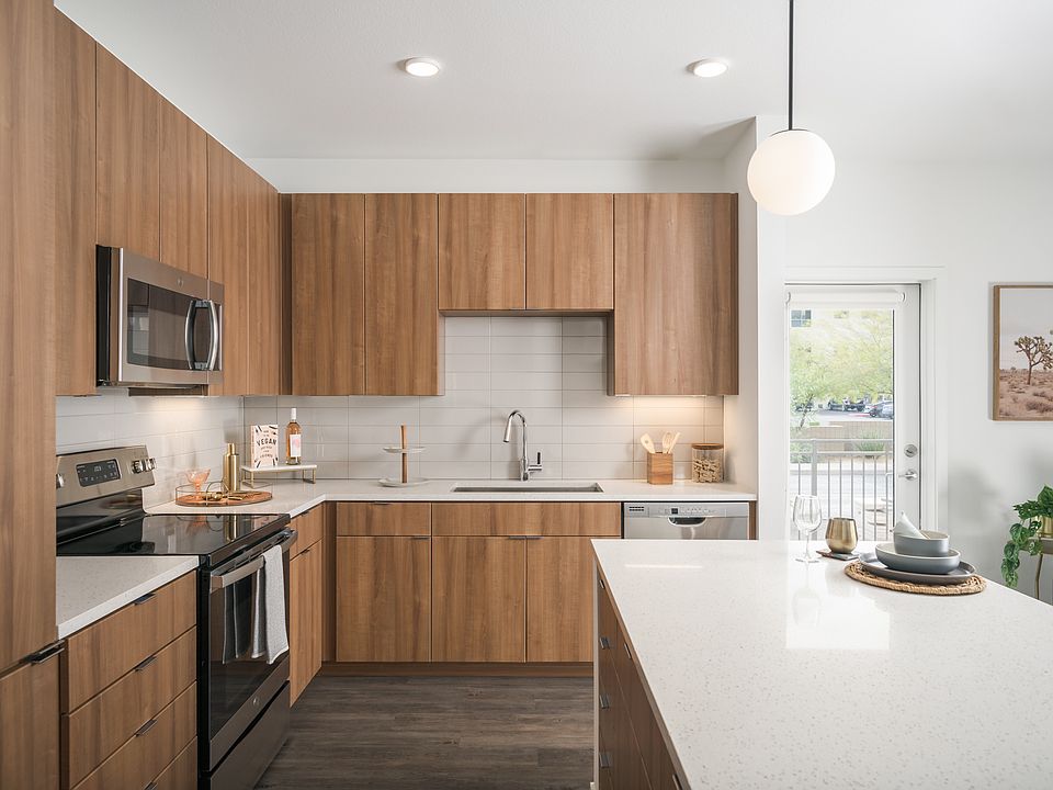 1st image of 400 E Earll Dr #3443163