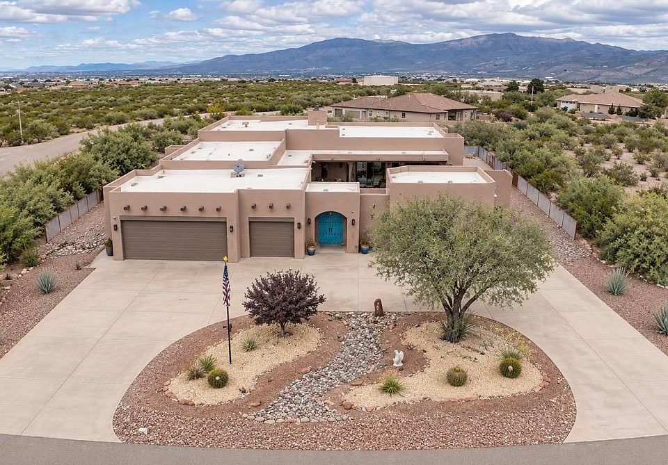 1st image of 1721 Loma Verde