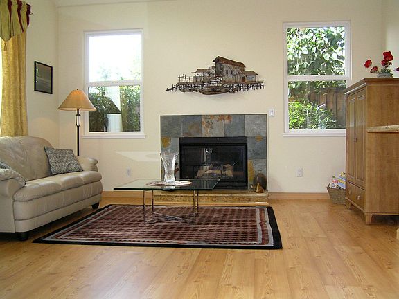 Living Room w/Fireplace