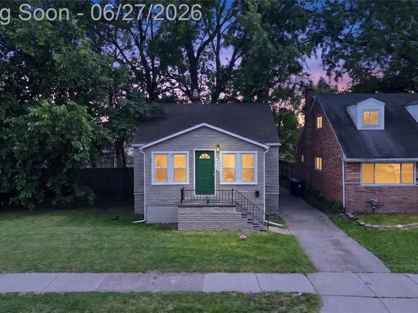 8512 Fisher Ave, Warren, MI 48089
