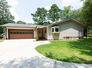 110 Deerfield Rd, Jacksonville, NC 28540