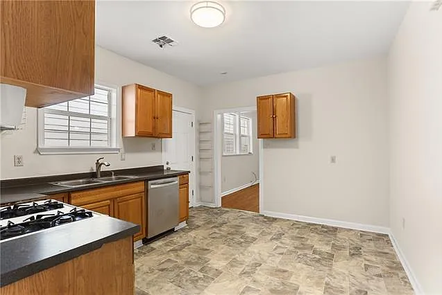 508 S Murat St — Photo 6
