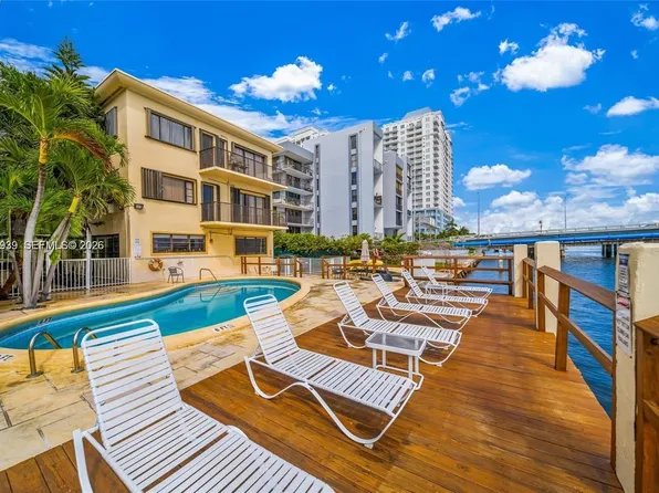 7845 NE Bayshore Ct APT 12A, Miami, FL 33138