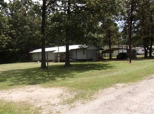 128 Bugger Bat Rd, Trinity, TX 75862