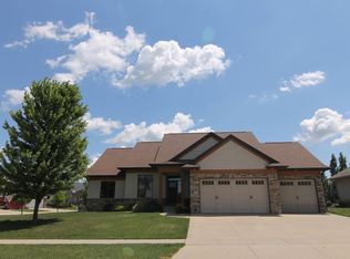 315 Locust Dr, North Liberty, IA 52317