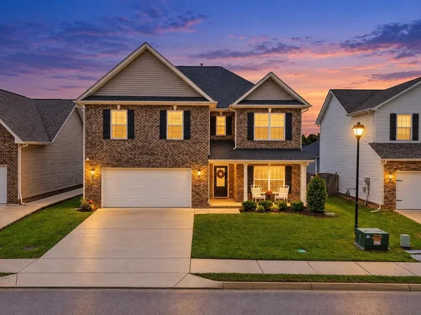 9273 Upstream Ln, Knoxville, TN 37931