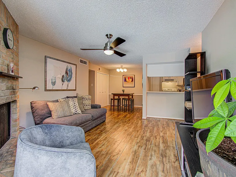 2800 Jeanetta St #2406 — Photo 4