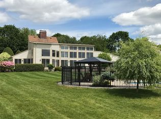 86 Everett St, Natick, MA 01760